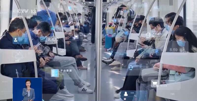 人东拼西凑DeepSeek教程卖课冰球突破豪华版app转发提醒！有